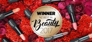 Living nature's Lipstick đạt giải Best Natural Makeup 2017