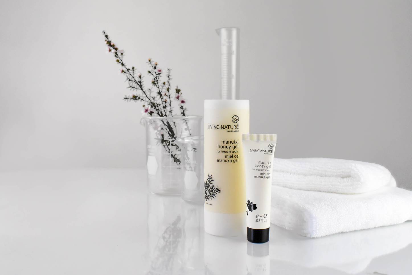 Living Nature Manuka Honey Gel 10ml và 50ml