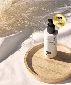 Sữa rửa mặt Living Nature Vitalising Cleanser 6