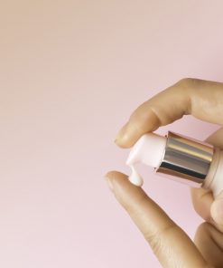 Cách dùng Serum dưỡng sáng da Living Nature Active Brightening Serum 3