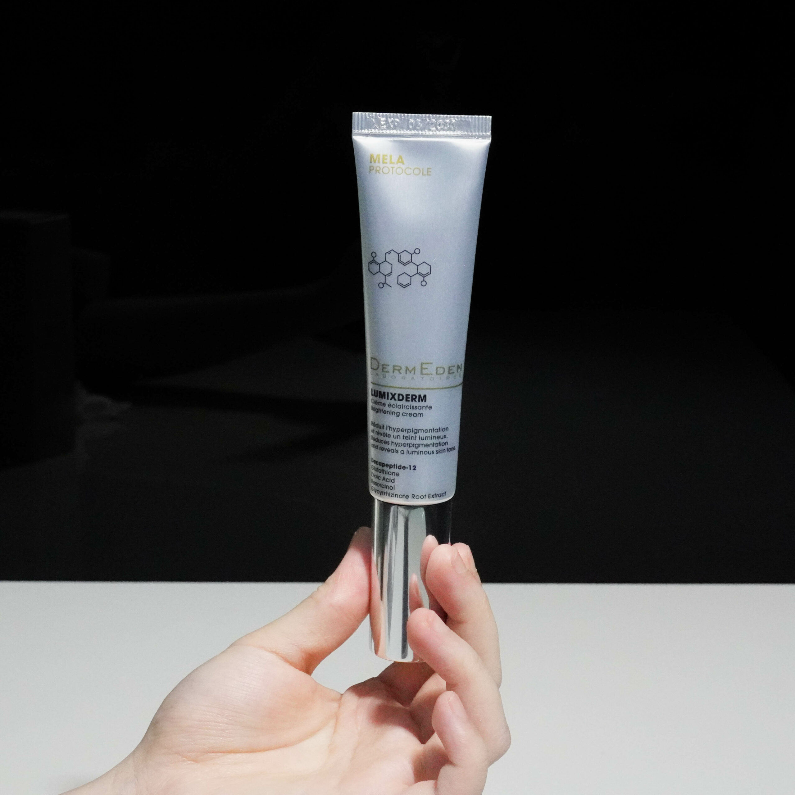 Mờ thâm nám, trắng sáng da cùng Dermeden Lumixderm Brightening Cream 1